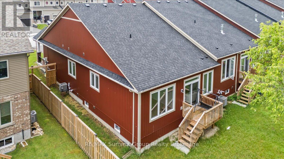 118 Stonebrook Way, Grey Highlands, Ontario  N0C 1H0 - Photo 2 - X13475616