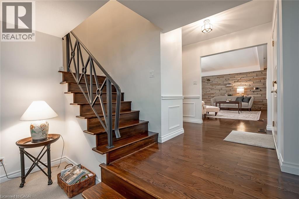 280 Penn Drive, Burlington, Ontario  L7N 2B8 - Photo 9 - 40841678