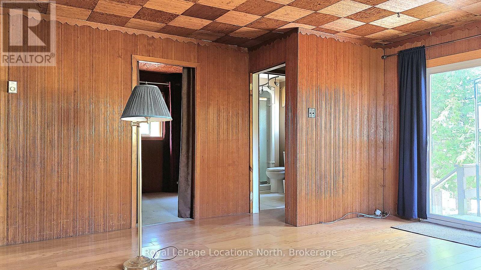 25 Balmoral Avenue, Tiny, Ontario  L0L 1P1 - Photo 12 - S13475982