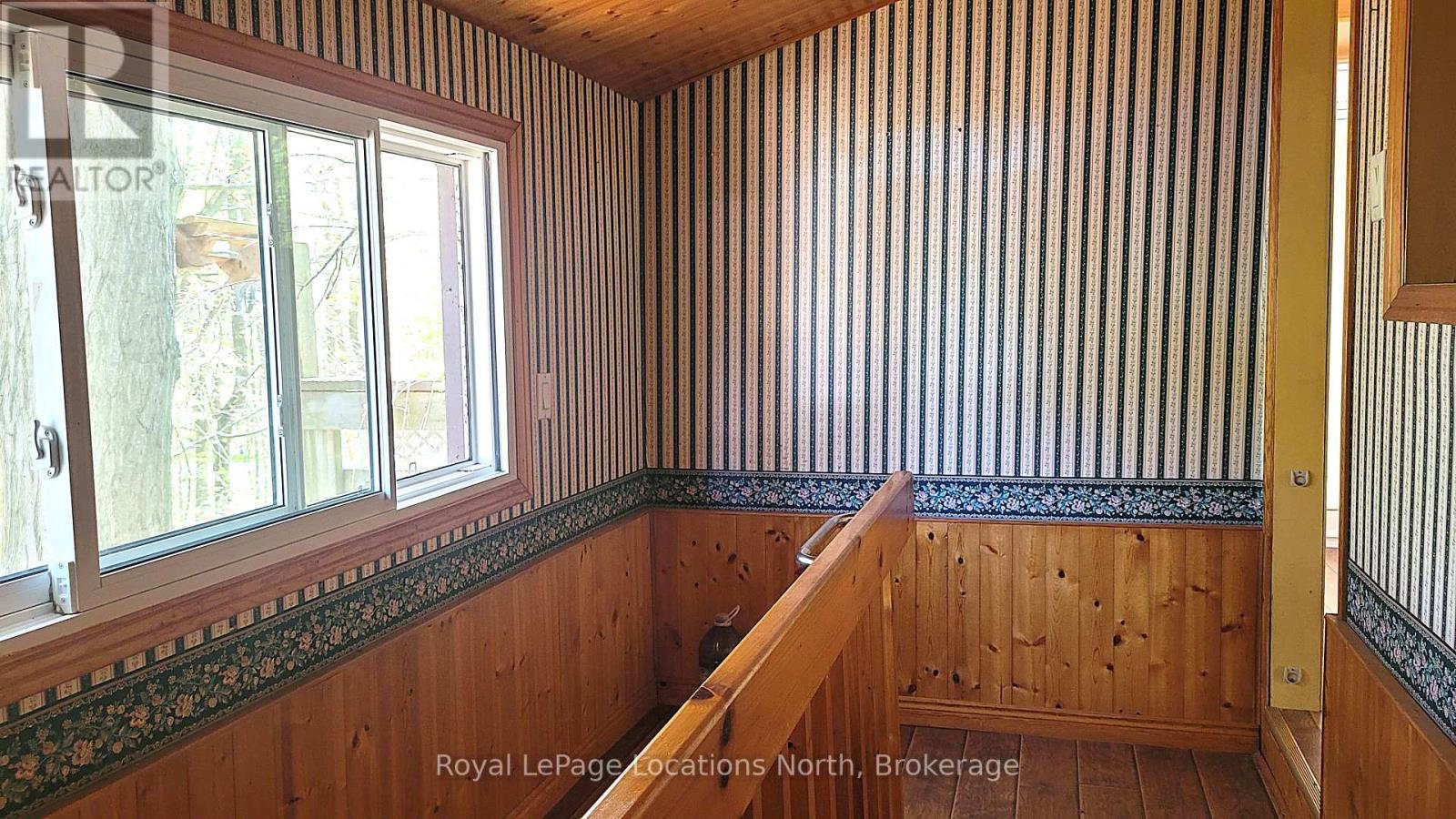25 Balmoral Avenue, Tiny, Ontario  L0L 1P1 - Photo 17 - S13475982