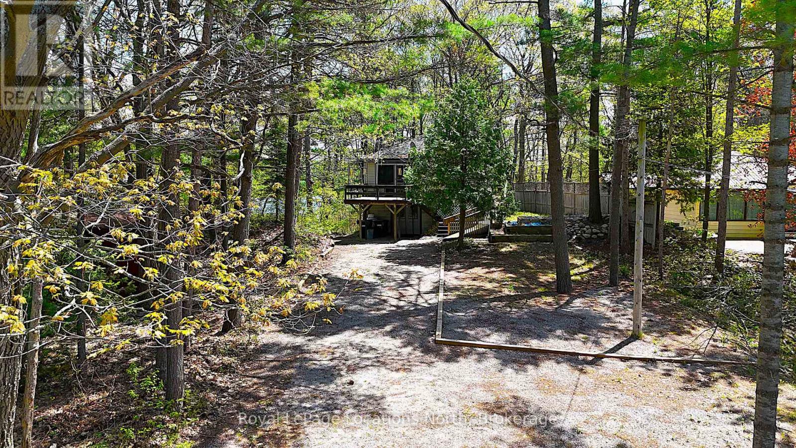 25 Balmoral Avenue, Tiny, Ontario  L0L 1P1 - Photo 5 - S13475982