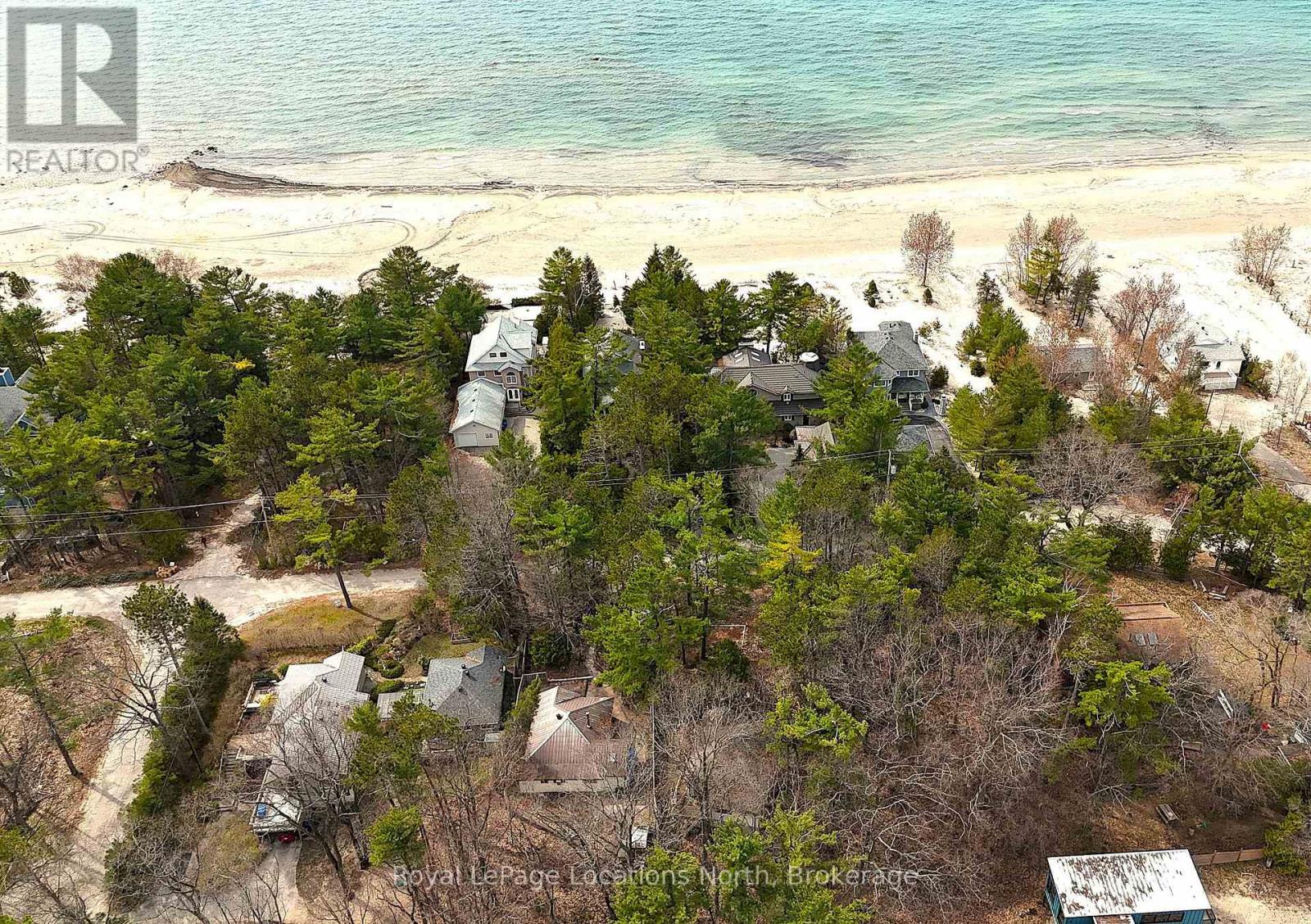 25 Balmoral Avenue, Tiny, Ontario  L0L 1P1 - Photo 6 - S13475982