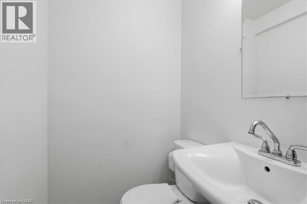 207 B Auburn Drive, Waterloo, Ontario  N2K 3T1 - Photo 14 - 40842043
