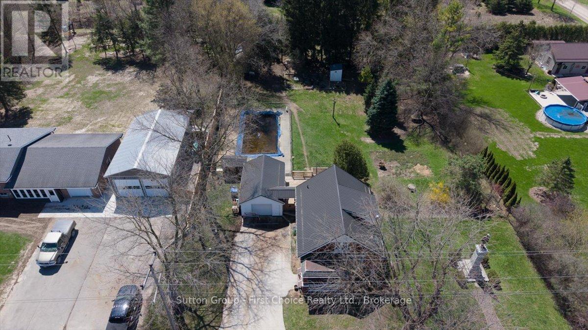 1801 Perth Road 139 Rr 6 Road, Perth South, Ontario  N4X 1C8 - Photo 40 - X13476096