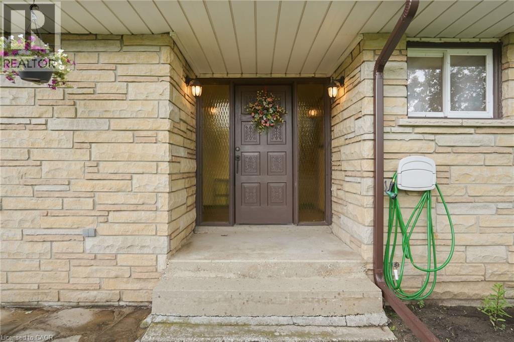 1408 Edgewood Road, Flamborough, Ontario  L8N 2Z7 - Photo 4 - 40841976