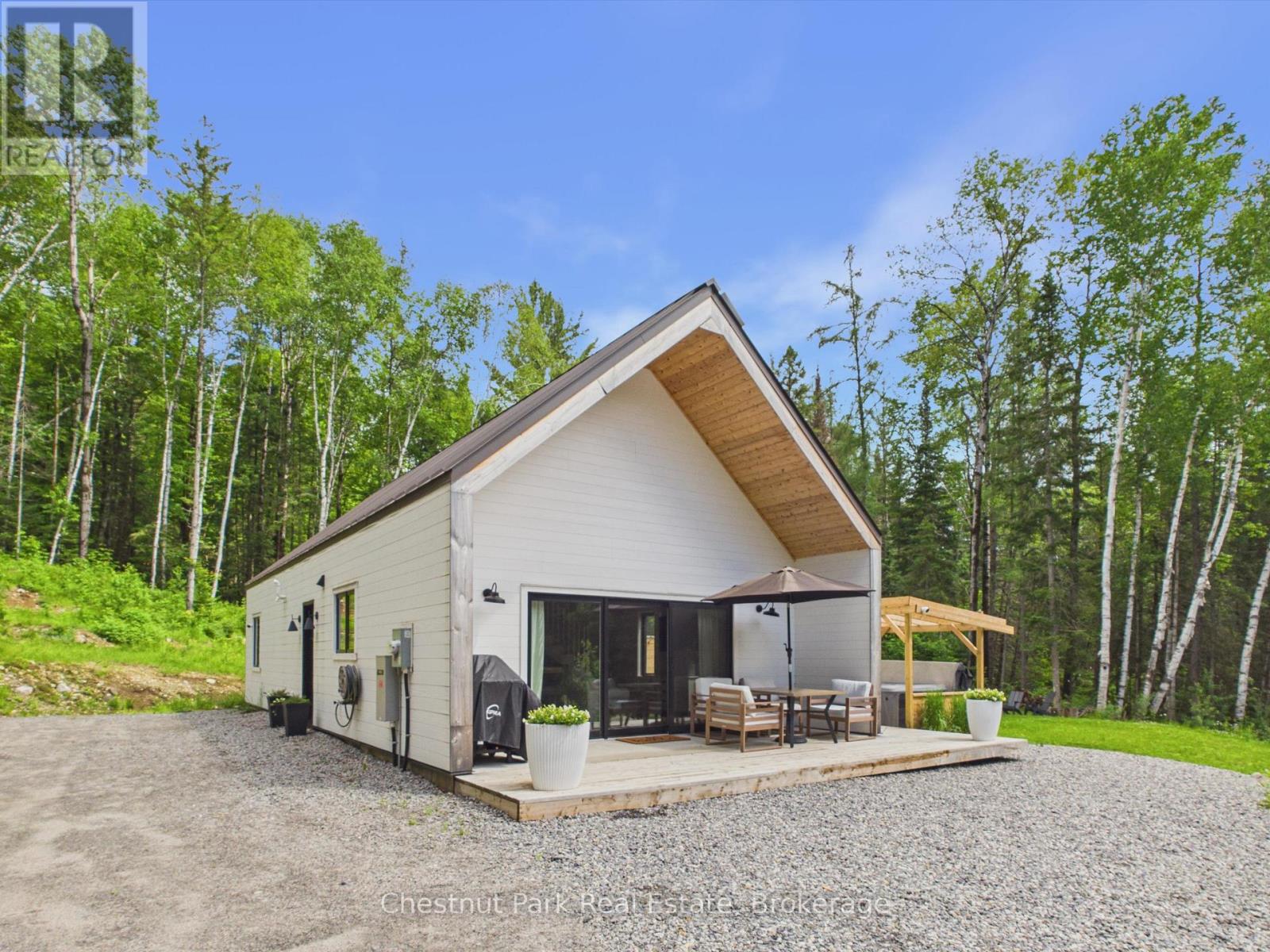 622 Fish Lake Road, Huntsville, Ontario  P1H 2J6 - Photo 4 - X13476372