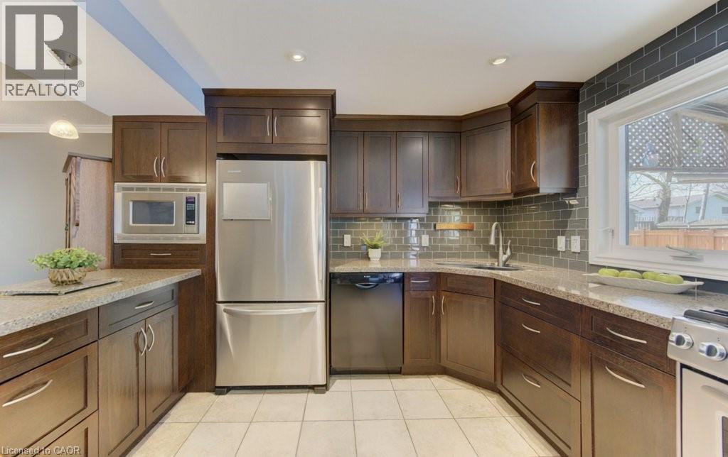 14 Rose Garden Street, Kitchener, Ontario  N2B 3T1 - Photo 14 - 40842067