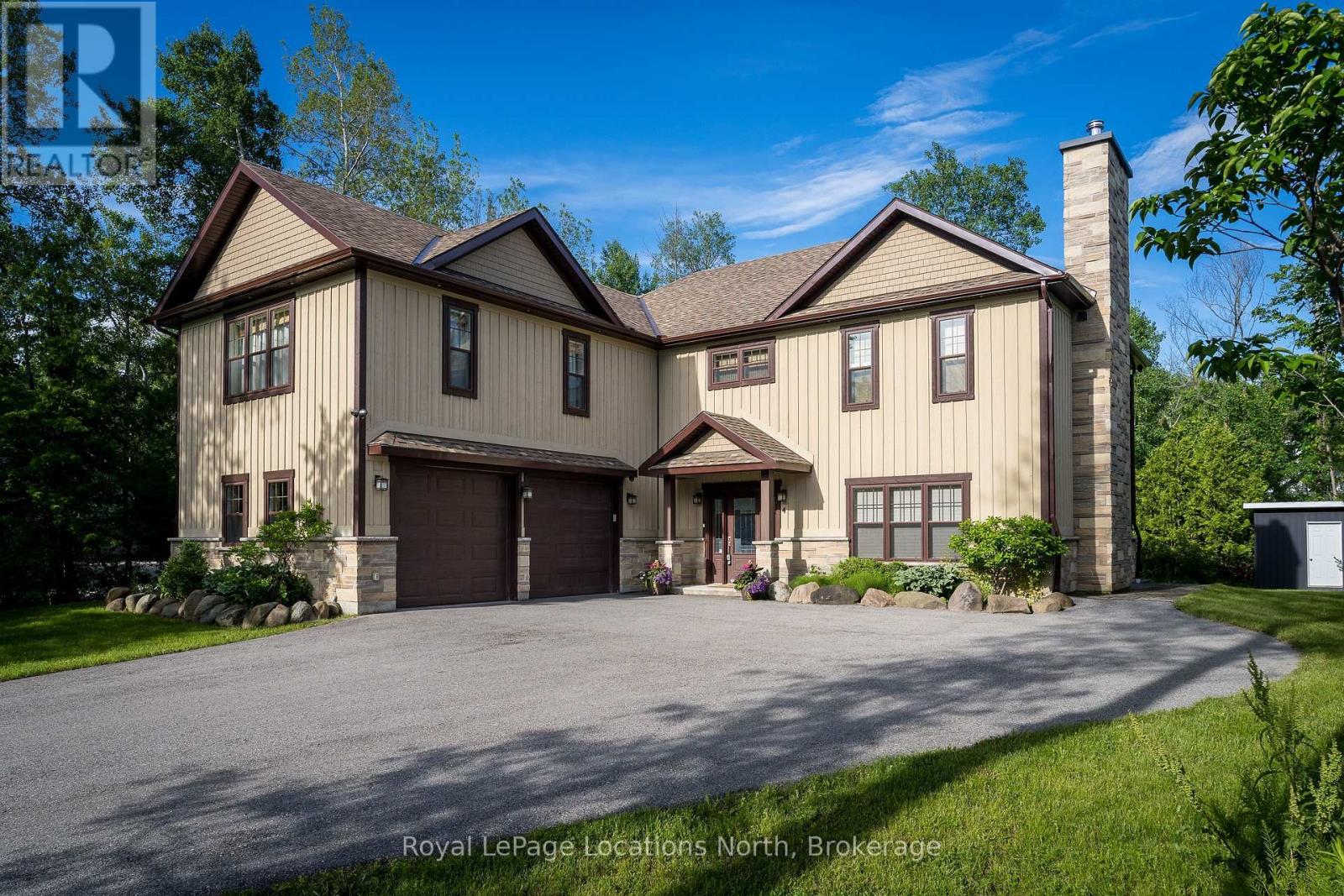 4 Woodview Drive, Clearview, Ontario  L9Y 3Y9 - Photo 2 - S13476610