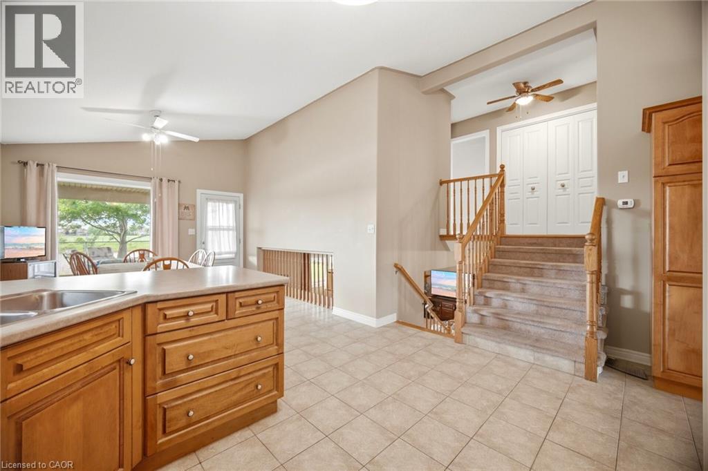 7109 Parkside Road, Niagara Falls, Ontario  L2H 3L6 - Photo 12 - 40841173