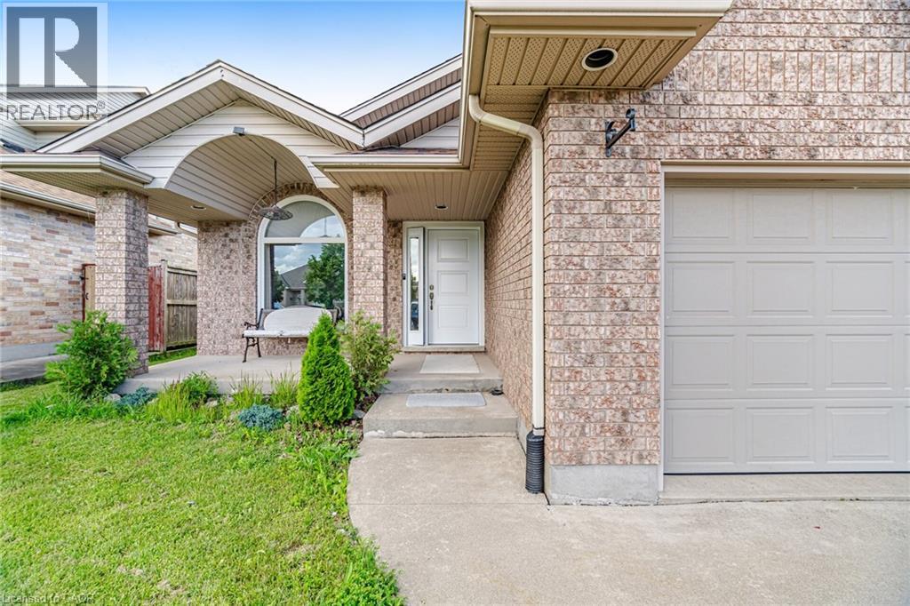 7109 Parkside Road, Niagara Falls, Ontario  L2H 3L6 - Photo 3 - 40841173