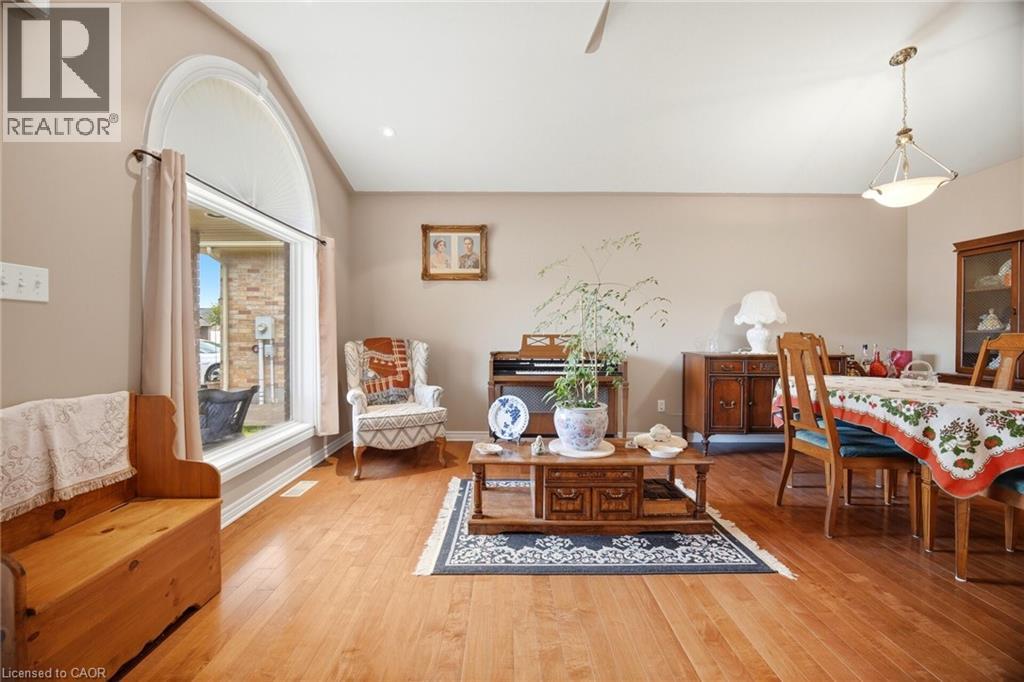 7109 Parkside Road, Niagara Falls, Ontario  L2H 3L6 - Photo 6 - 40841173