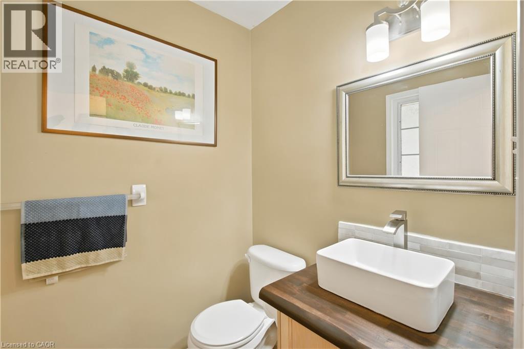 119 Rossmore Court, London, Ontario  N6C 6B7 - Photo 8 - 40842167