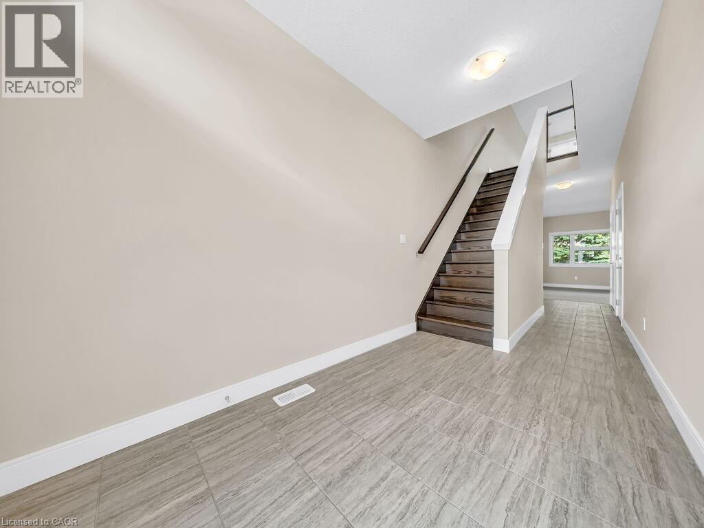 60 Arkell Road Unit# 51, Guelph, Ontario  N1L 0N8 - Photo 7 - 40842048
