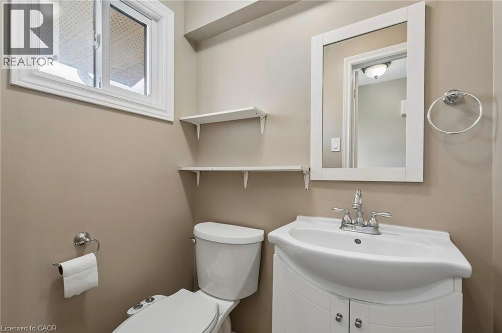 62 Corbett Drive, Barrie, Ontario  L4M 5V2 - Photo 12 - 40841950