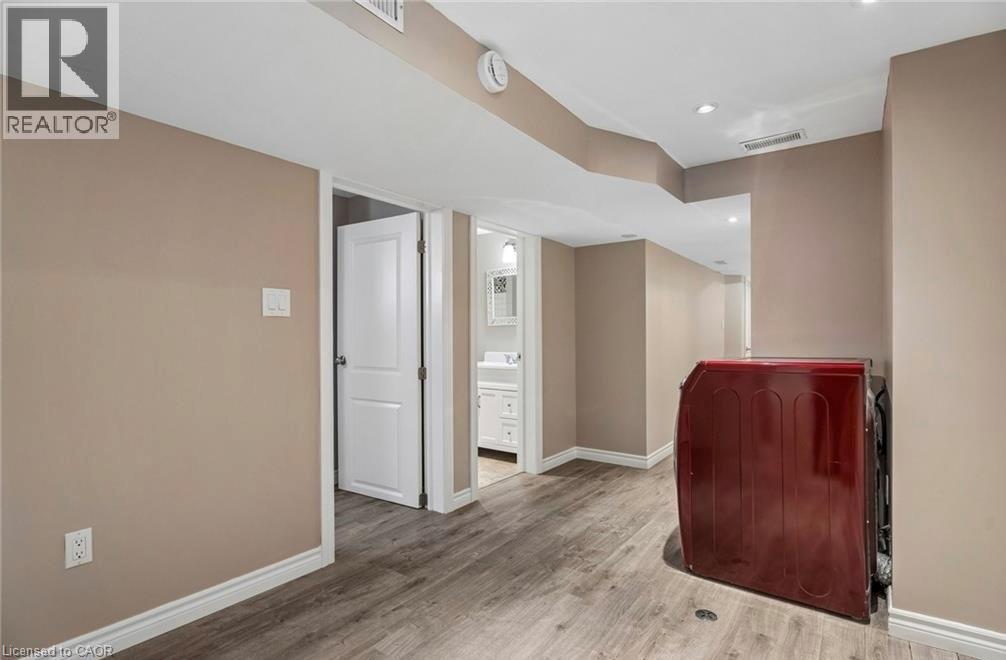 62 Corbett Drive, Barrie, Ontario  L4M 5V2 - Photo 28 - 40841950