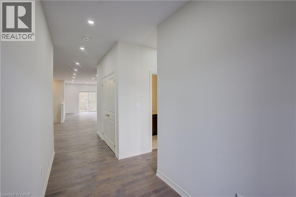 160 Ellen Street, Atwood, Ontario  N0G 1B0 - Photo 6 - 40842192