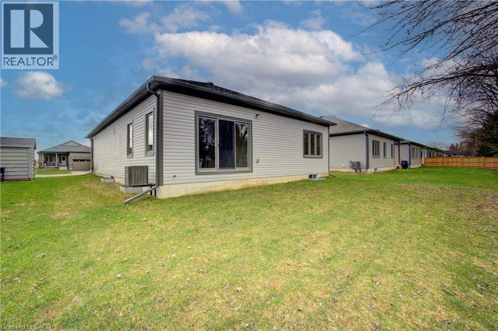 150 Ellen Street, Atwood, Ontario  N0G 1B0 - Photo 32 - 40842189