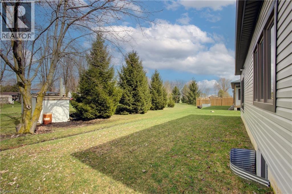 150 Ellen Street, Atwood, Ontario  N0G 1B0 - Photo 35 - 40842189
