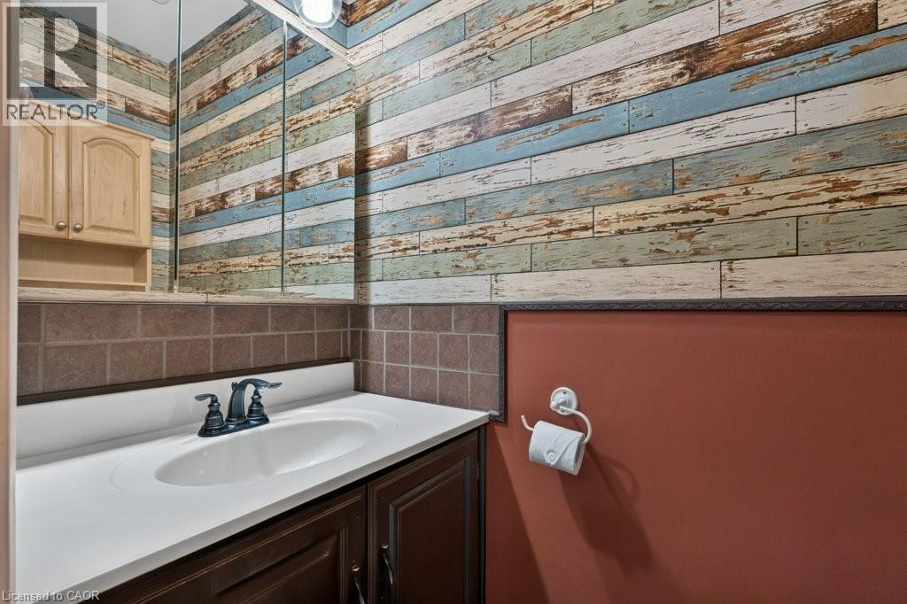 75 Ventura Drive Unit# 1, St. Catharines, Ontario  L2R 7J7 - Photo 12 - 40840032
