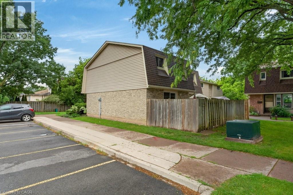 75 Ventura Drive Unit# 1, St. Catharines, Ontario  L2R 7J7 - Photo 30 - 40840032