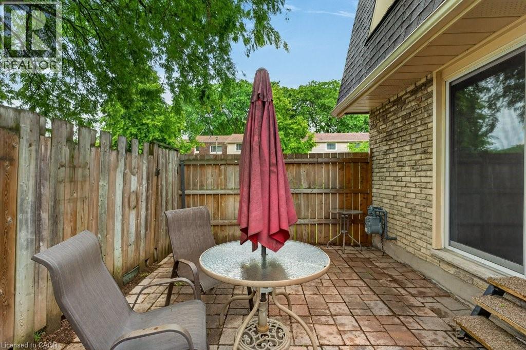 75 Ventura Drive Unit# 1, St. Catharines, Ontario  L2R 7J7 - Photo 33 - 40840032
