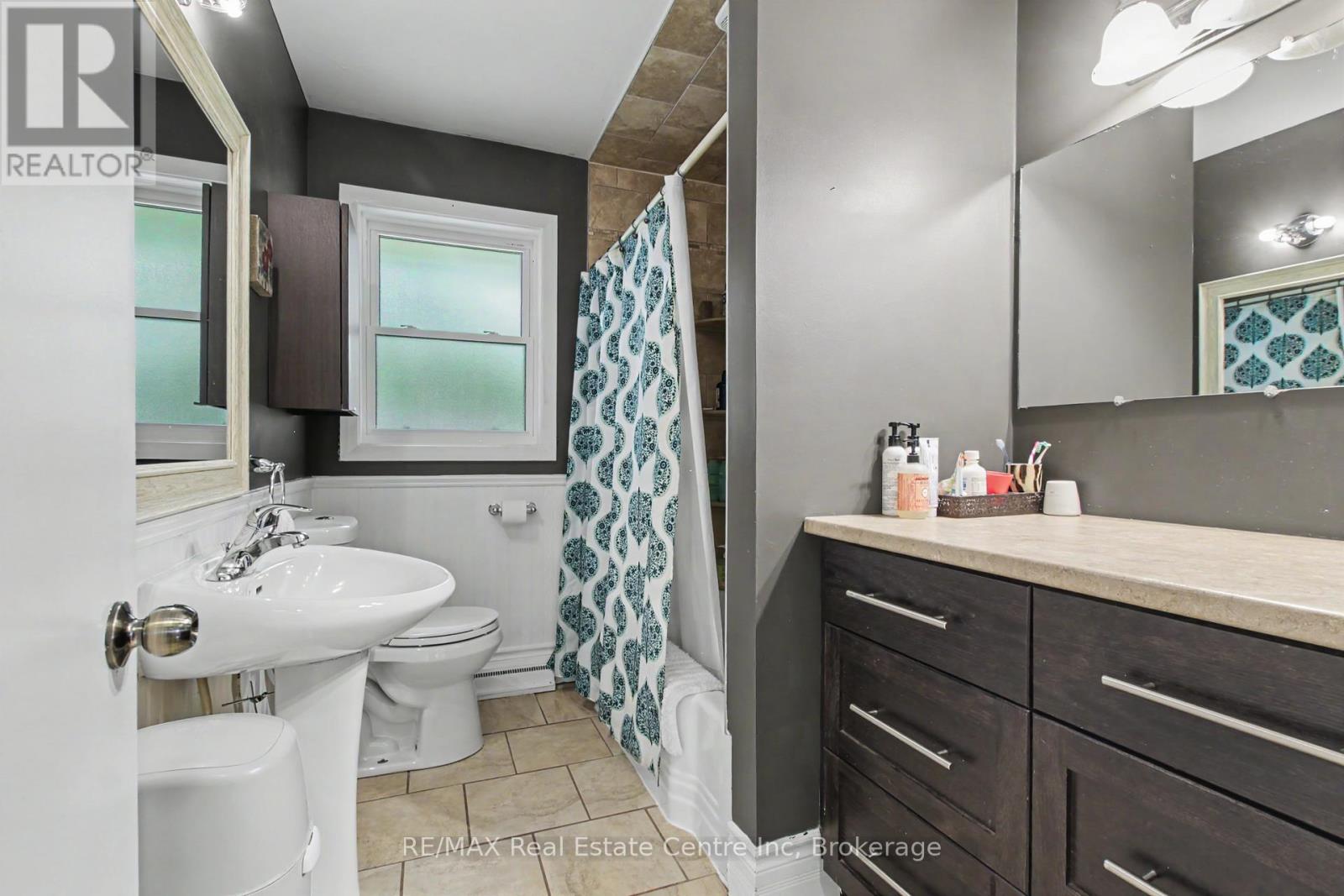23 Glenburnie Drive, Guelph, Ontario  N1E 4C4 - Photo 12 - X13477514