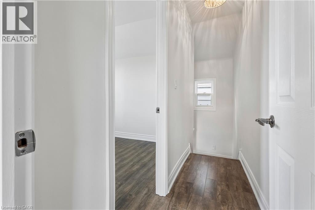 180 Campbell Avenue, Hamilton, Ontario  L8H 2G3 - Photo 27 - 40841805