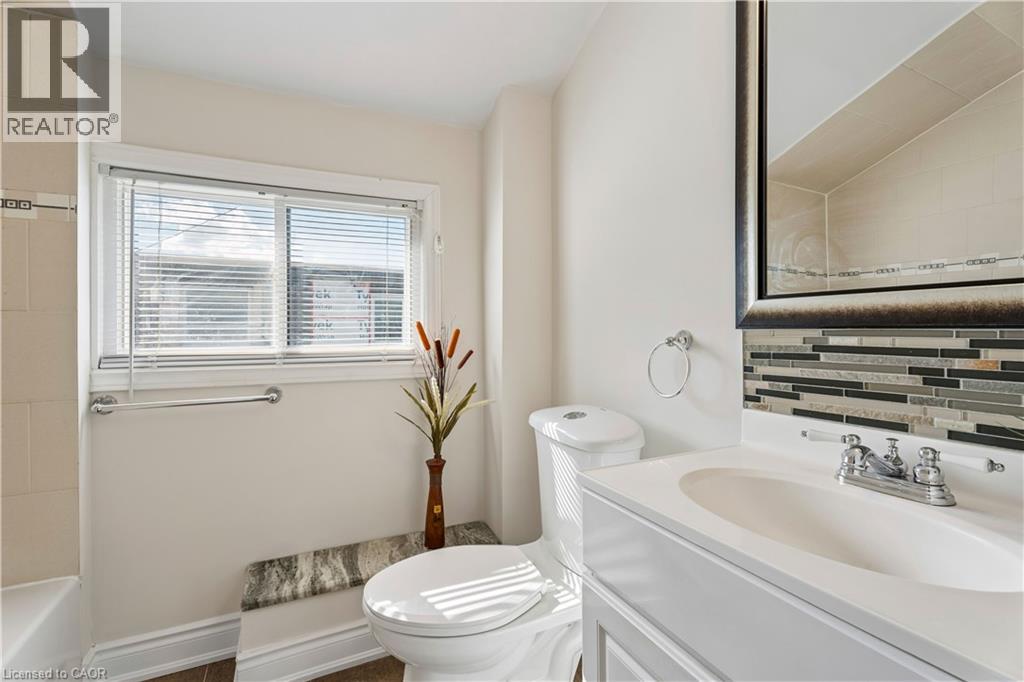 180 Campbell Avenue, Hamilton, Ontario  L8H 2G3 - Photo 31 - 40841805