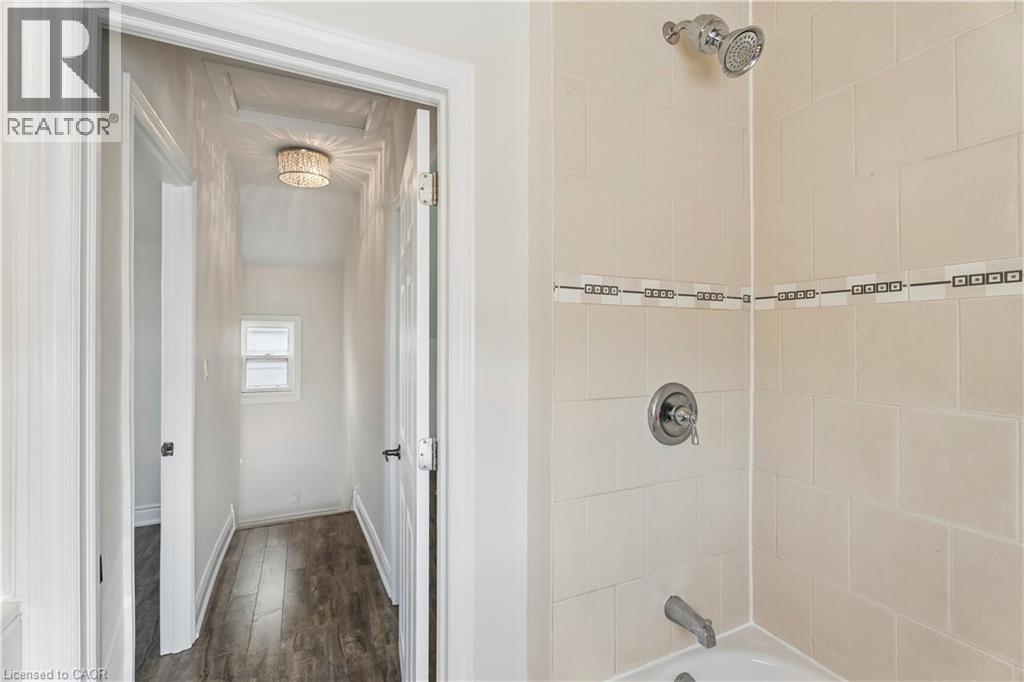 180 Campbell Avenue, Hamilton, Ontario  L8H 2G3 - Photo 33 - 40841805