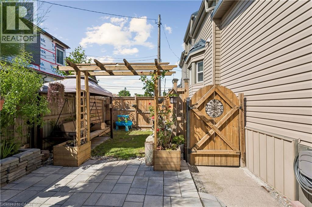180 Campbell Avenue, Hamilton, Ontario  L8H 2G3 - Photo 42 - 40841805