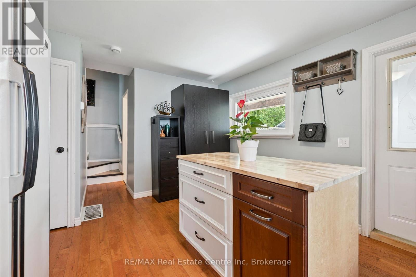 250 St George Street E, Centre Wellington, Ontario  N1M 1K4 - Photo 13 - X13477652