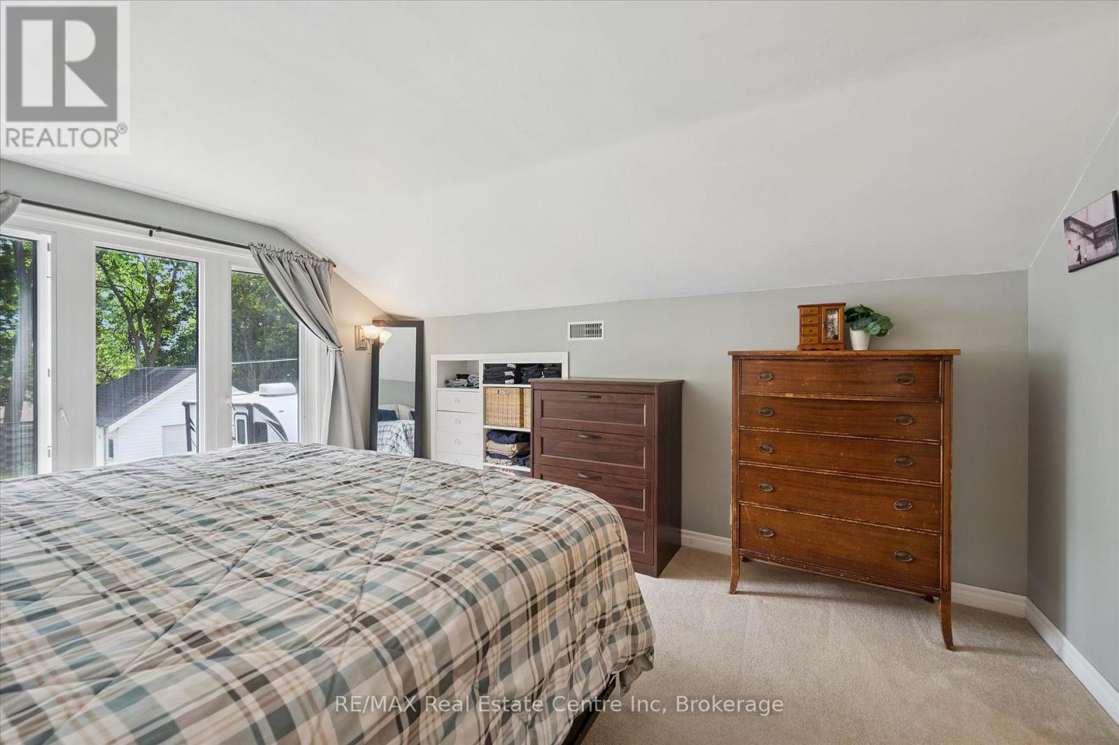 250 St George Street E, Centre Wellington, Ontario  N1M 1K4 - Photo 26 - X13477652