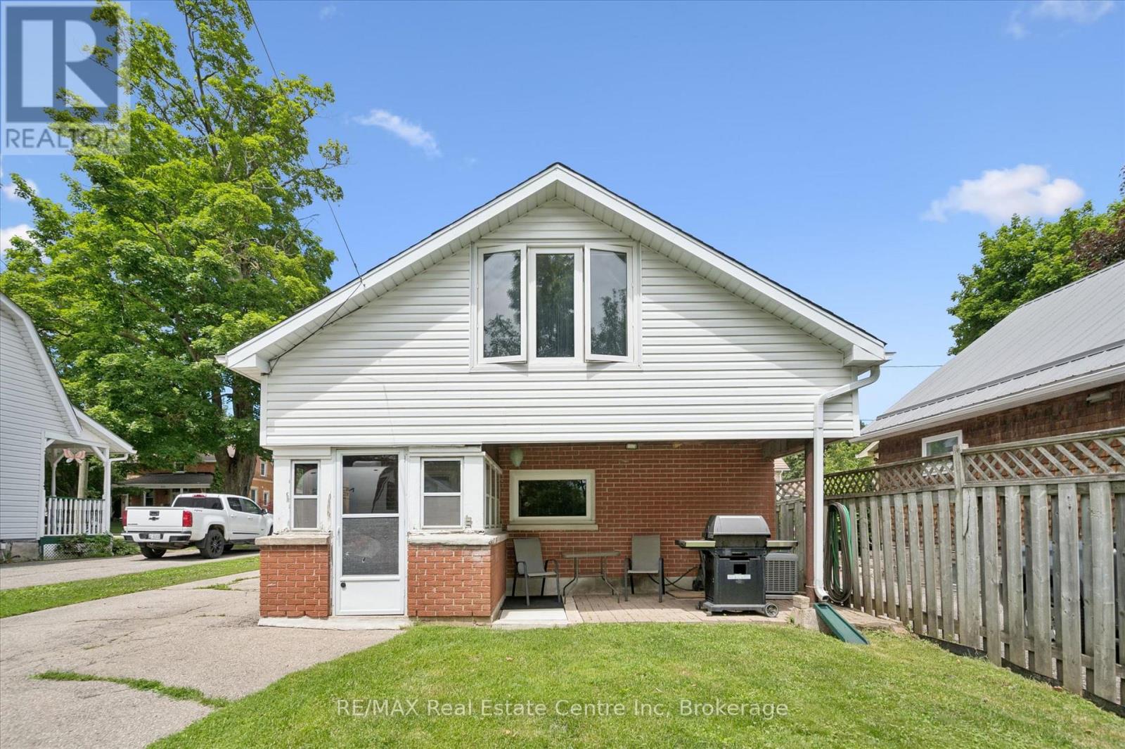 250 St George Street E, Centre Wellington, Ontario  N1M 1K4 - Photo 28 - X13477652
