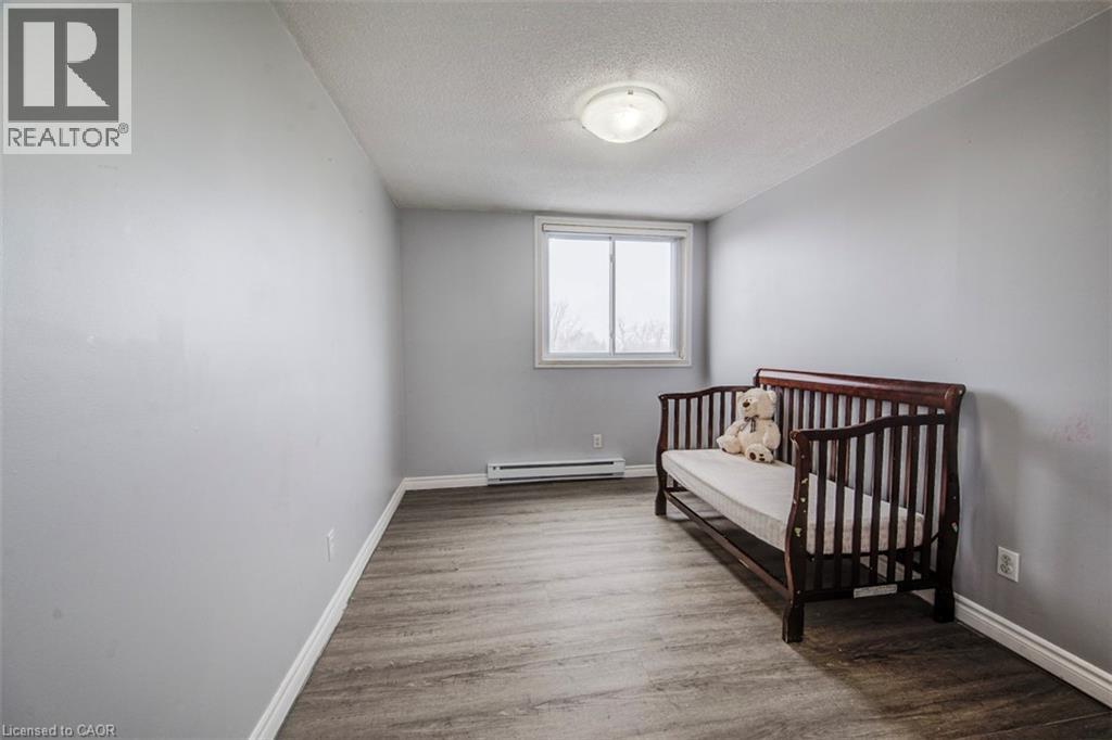 303-4 Avalon Place, Kitchener, Ontario  N2M 4N6 - Photo 17 - 40842117