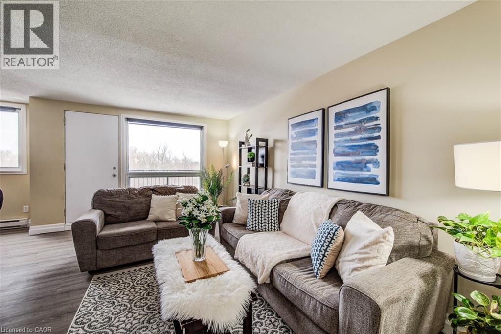 303-4 Avalon Place, Kitchener, Ontario  N2M 4N6 - Photo 3 - 40842117