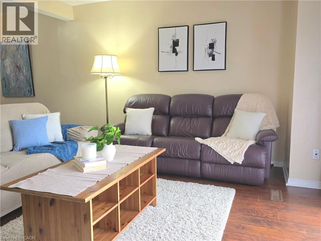 250 Keats Way Unit# 6, Waterloo, Ontario  N2L 6J5 - Photo 13 - 40842072