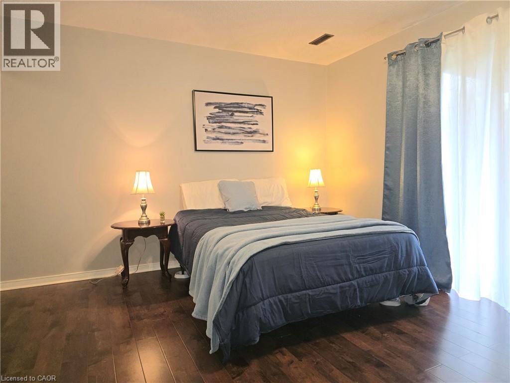 250 Keats Way Unit# 6, Waterloo, Ontario  N2L 6J5 - Photo 15 - 40842072
