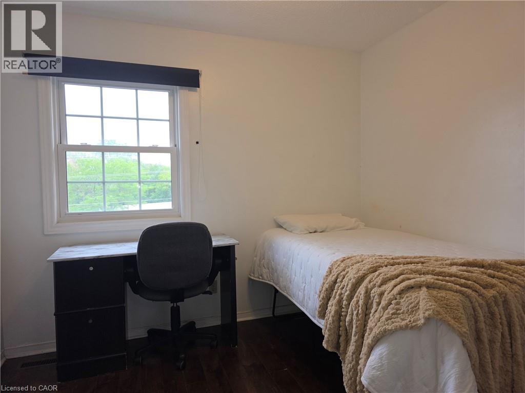 250 Keats Way Unit# 6, Waterloo, Ontario  N2L 6J5 - Photo 22 - 40842072
