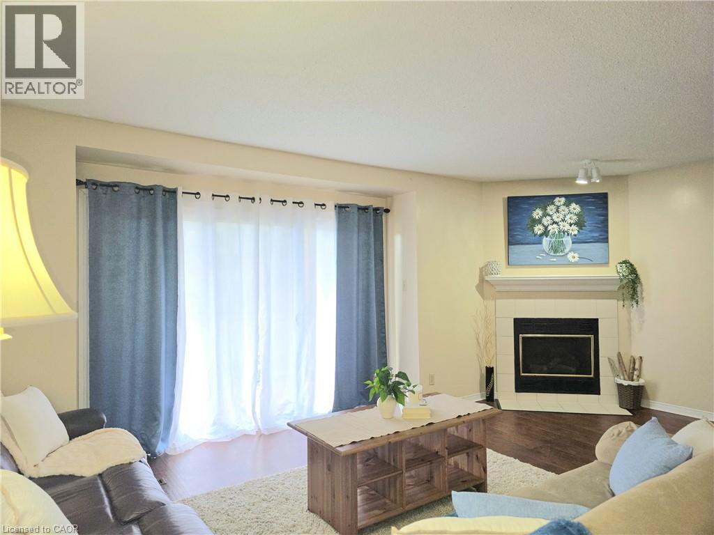 250 Keats Way Unit# 6, Waterloo, Ontario  N2L 6J5 - Photo 5 - 40842072