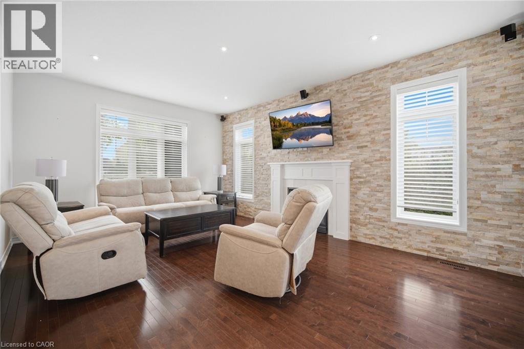 58 Doon Creek Street, Kitchener, Ontario  N2R 0B6 - Photo 8 - 40841795