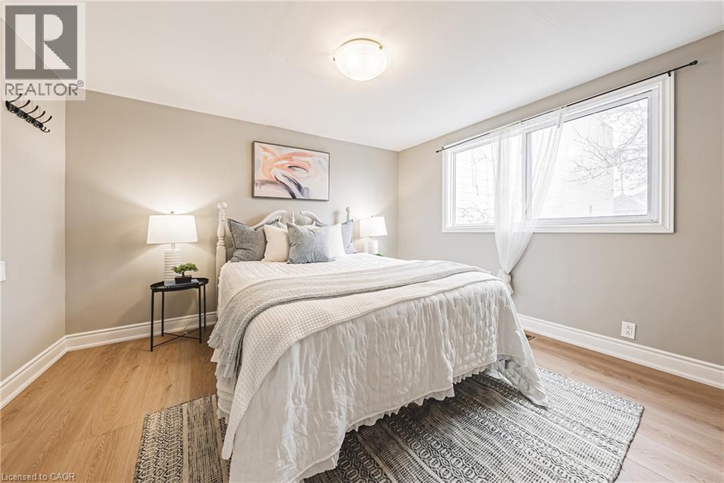 24 Rowanwood Street, Hamilton, Ontario  L8L 7H3 - Photo 11 - 40829505