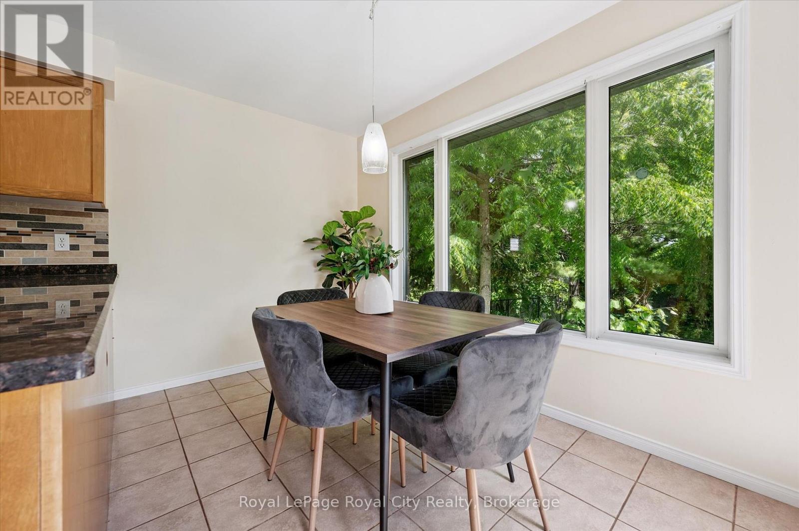 73 Waxwing Crescent, Guelph, Ontario  N1C 1E3 - Photo 15 - X13477760