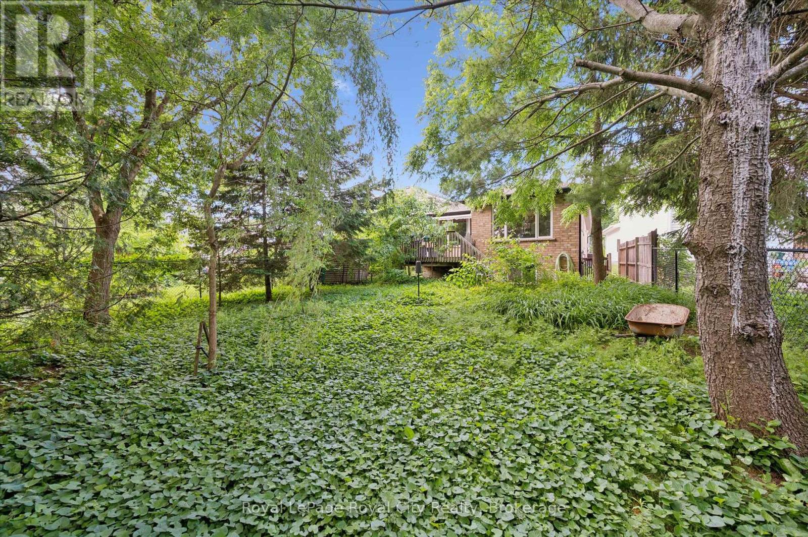 73 Waxwing Crescent, Guelph, Ontario  N1C 1E3 - Photo 45 - X13477760