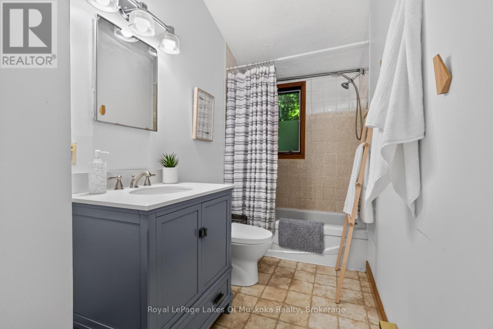 1008 Seven Dwarfs Crescent, Bracebridge, Ontario  P1L 1X1 - Photo 27 - X13477816