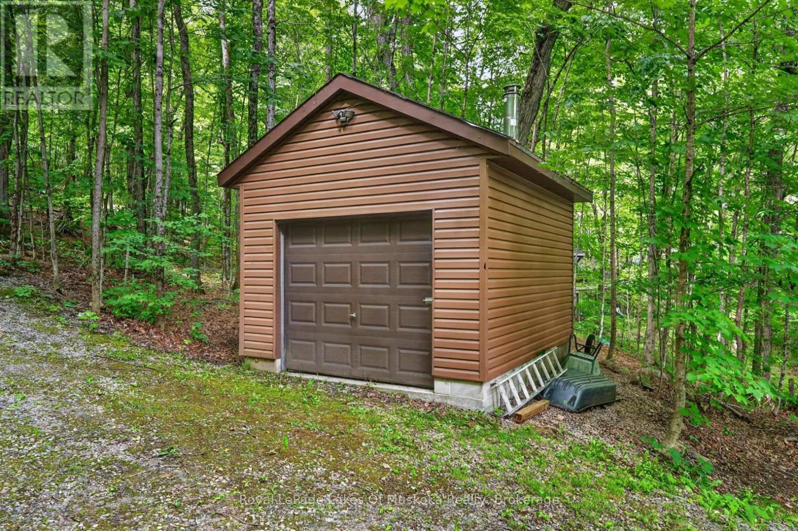 1008 Seven Dwarfs Crescent, Bracebridge, Ontario  P1L 1X1 - Photo 37 - X13477816