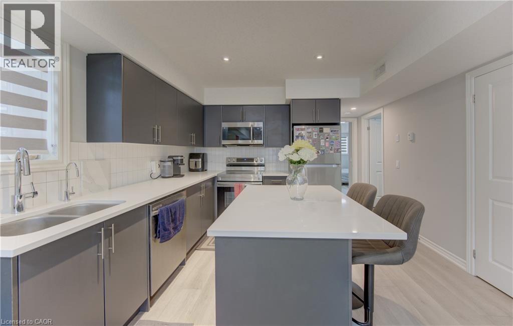 235 Chapel Hill Drive Unit# 14, Kitchener, Ontario  N2R 0S4 - Photo 11 - 40842242