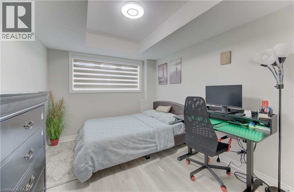 235 Chapel Hill Drive Unit# 14, Kitchener, Ontario  N2R 0S4 - Photo 16 - 40842242