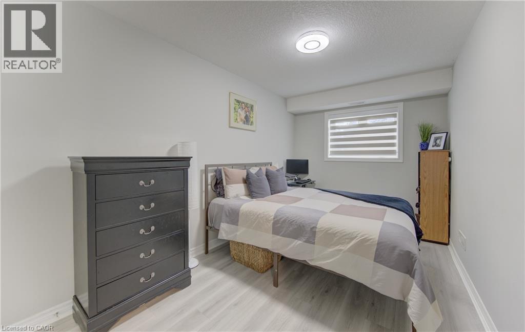 235 Chapel Hill Drive Unit# 14, Kitchener, Ontario  N2R 0S4 - Photo 17 - 40842242