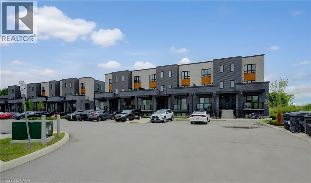 235 Chapel Hill Drive Unit# 14, Kitchener, Ontario  N2R 0S4 - Photo 2 - 40842242