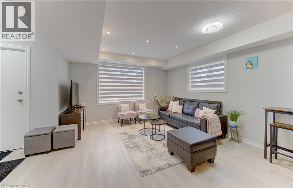 235 Chapel Hill Drive Unit# 14, Kitchener, Ontario  N2R 0S4 - Photo 5 - 40842242